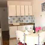 Kletus Lägenhet *