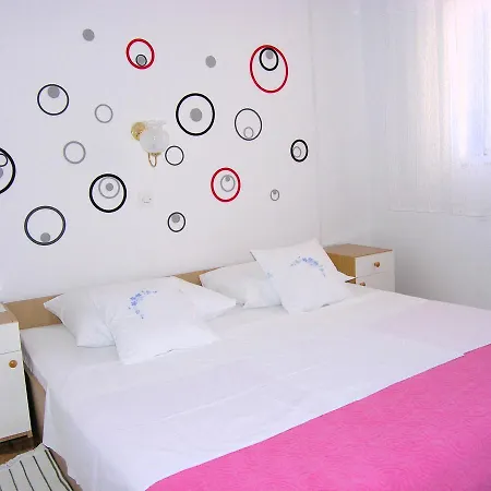 Apartment Kletus Krk Town