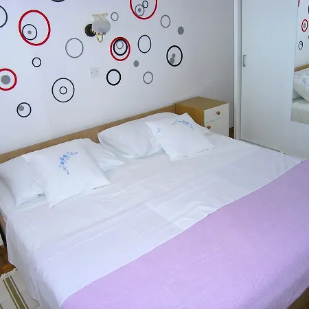 Apartment Kletus Krk Town